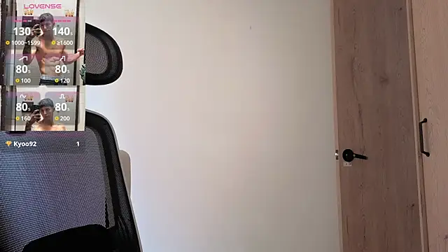 Cristopher23  online show from 28, 11, 2025