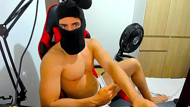 Calihotcaliente277 online show from 4, 12, 2024