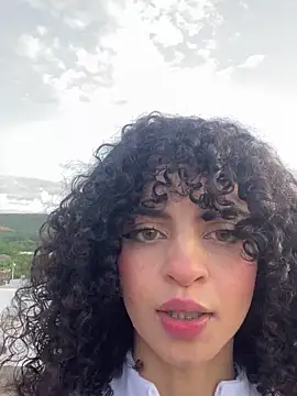 CurlyRose   online show from 15, 12, 2025