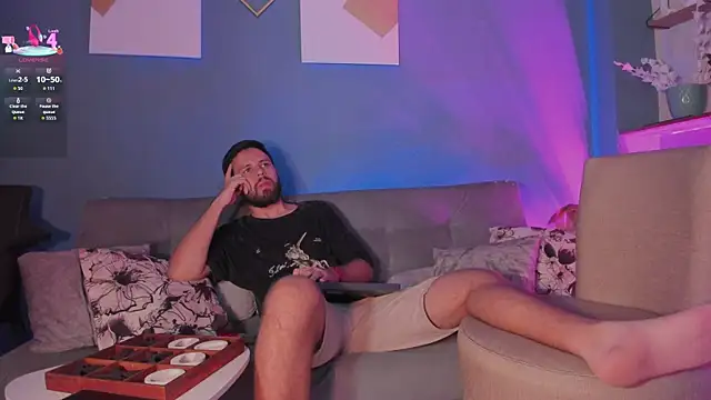 ETHAN ADAM online show from 8, 5, 2026