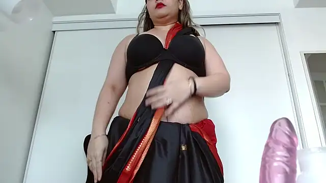 Snapshot of famous_indian_girl chatting on 11, 1, 2025 famous indian girl online show from 11, 1, 2025