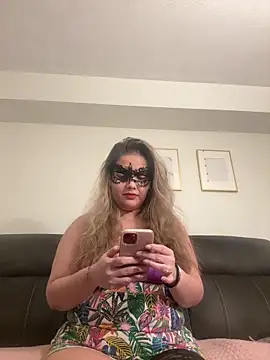 Snapshot of famous_indian_girl chatting on 8, 3, 2025 famous indian girl online show from 8, 3, 2025