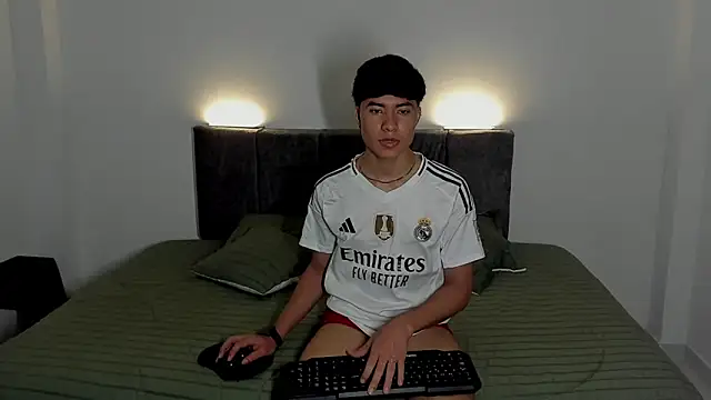 Snapshot of Mark_Lam05 chatting on 19, 2, 2026 Mark Lam05 online show from 19, 2, 2026