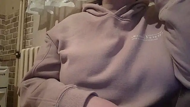 AalinnaK online show from 25, 2, 2025