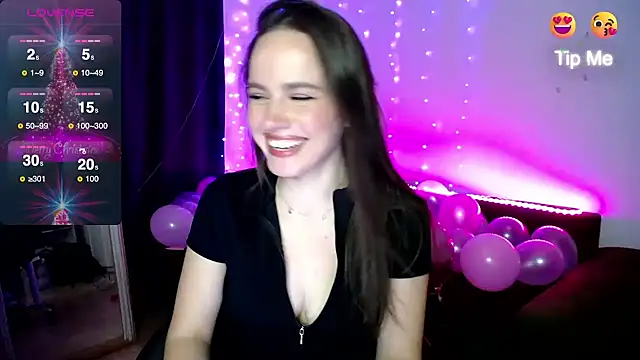 Emillias online show from 12, 12, 2024
