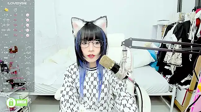 Snapshot of RassieRaph chatting on 13, 2, 2025 RassieRaph online show from 13, 2, 2025