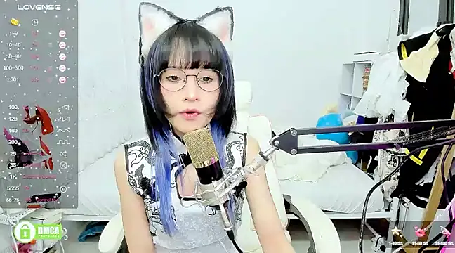 Snapshot of RassieRaph chatting on 17, 2, 2025 RassieRaph online show from 17, 2, 2025