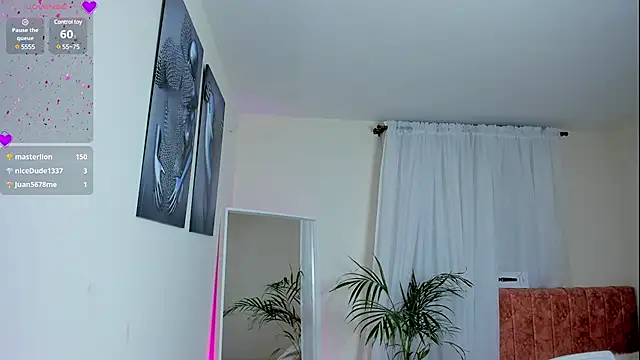 Snapshot of SamanthaBeltran chatting on 26, 12, 2024 SamanthaBeltran online show from 26, 12, 2024