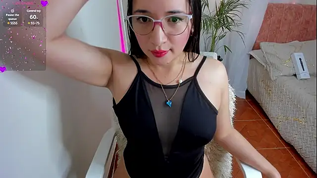 Snapshot of SamanthaBeltran chatting on 29, 12, 2024 SamanthaBeltran online show from 29, 12, 2024