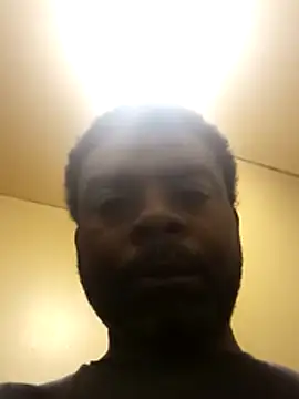 Snapshot of SLOWSTRO chatting on 6, 2, 2026 SLOWSTRO online show from 6, 2, 2026