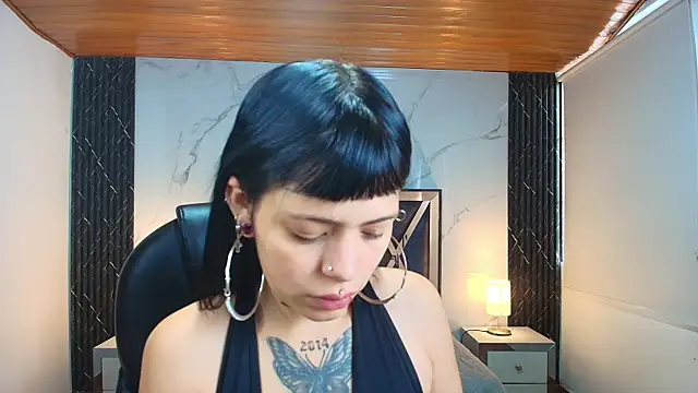 AuroraDiaz online show from 25, 5, 2026
