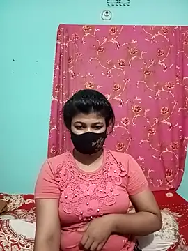 Snapshot of Sumi-roy chatting on 5, 10, 2025 Sumi-roy online show from 5, 10, 2025