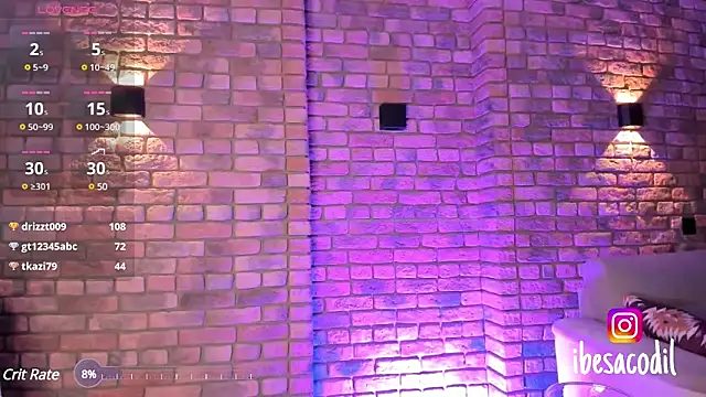 Snapshot of adriana_allien chatting on 4, 2, 2025 adriana allien online show from 4, 2, 2025