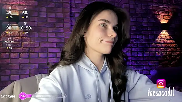 Snapshot of adriana_allien chatting on 10, 2, 2025 adriana allien online show from 10, 2, 2025