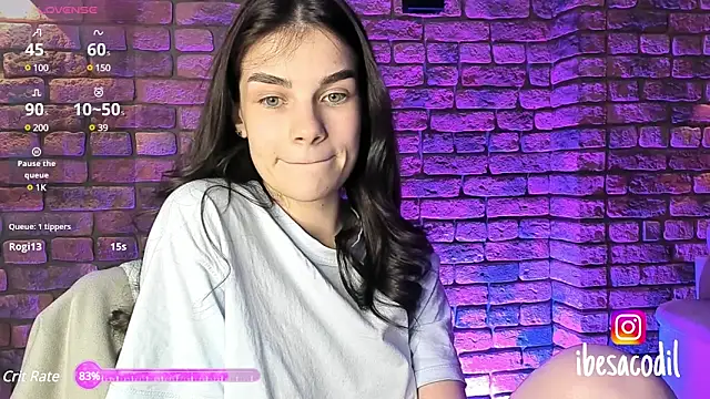 Snapshot of adriana_allien chatting on 22, 2, 2025 adriana allien online show from 22, 2, 2025