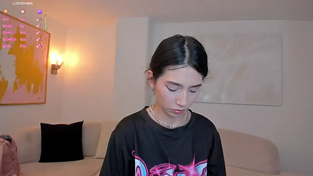 TaraLawrence online show from 24, 2, 2026