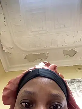 BeautyAuroa online show from 17, 2, 2025