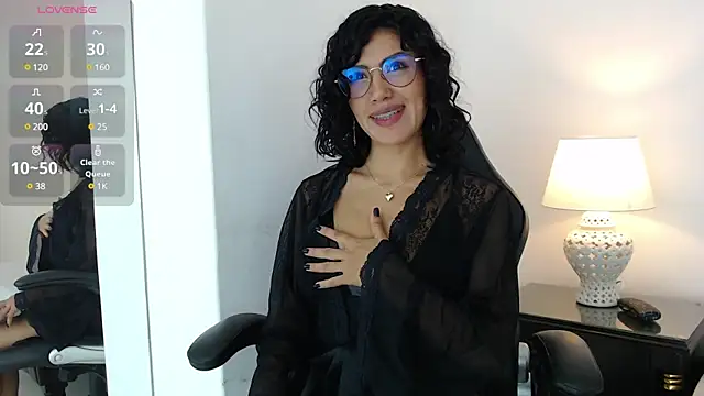 LeeThompson  online show from 21, 12, 2024