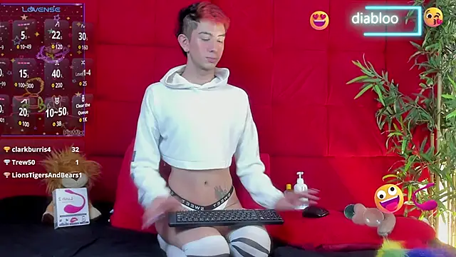 little diabloo online show from 8, 3, 2025