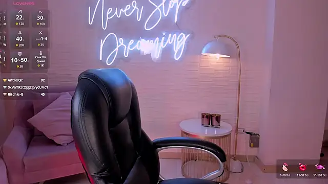 MaddisonLowe online show from 15, 3, 2025