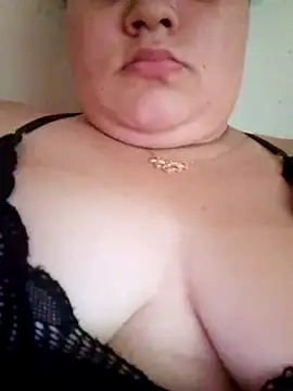 Kiara Anjo22 online show from 28, 1, 2025