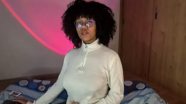 Snapshot of Ale_xandra chatting on 17, 6, 2026 Ale xandra online show from 17, 6, 2026