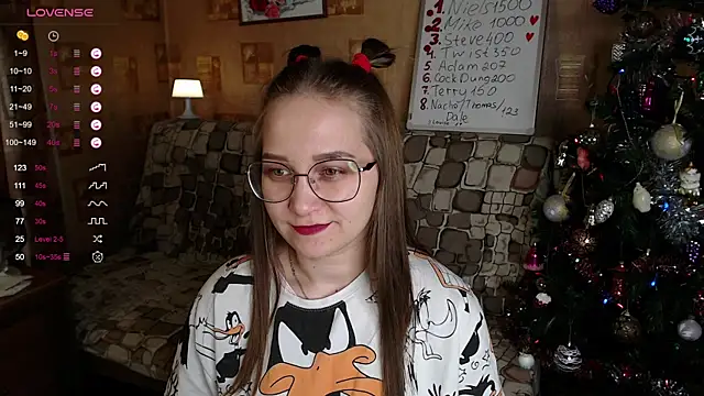 Snapshot of Miatiny chatting on 13, 12, 2024 Miatiny online show from 13, 12, 2024