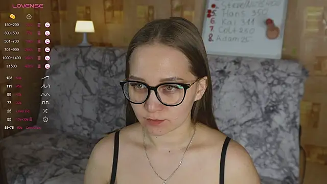 Snapshot of Miatiny chatting on 23, 1, 2025 Miatiny online show from 23, 1, 2025