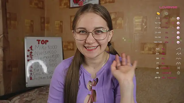 Snapshot of Miatiny chatting on 22, 2, 2025 Miatiny online show from 22, 2, 2025