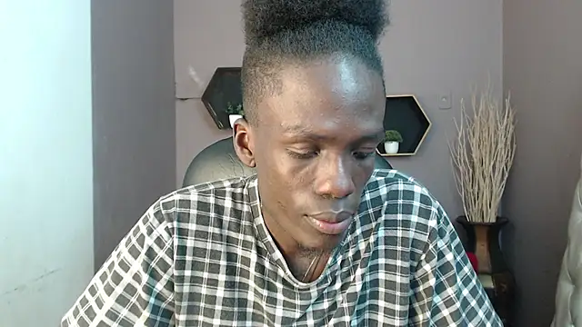 Snapshot of chombo_ath chatting on 6, 2, 2025 chombo ath online show from 6, 2, 2025