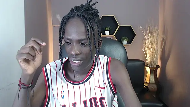 Snapshot of chombo_ath chatting on 20, 3, 2025 chombo ath online show from 20, 3, 2025