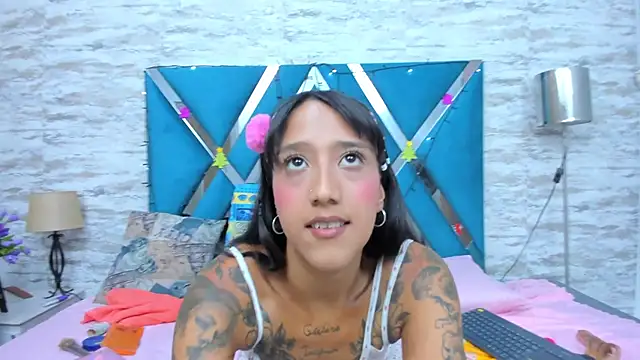 catalinamontana online show from 22, 12, 2024