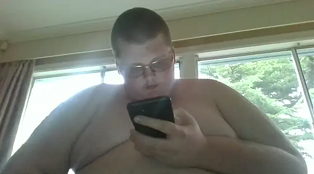 Snapshot of Richard_Moneyshot_23 chatting on 6, 12, 2024 Richard Moneyshot 23 online show from 6, 12, 2024
