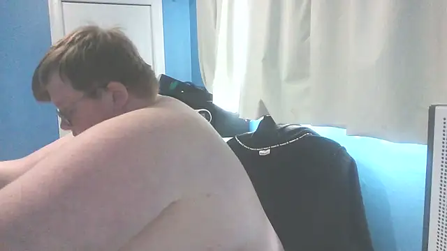 Snapshot of Richard_Moneyshot_23 chatting on 10, 3, 2026 Richard Moneyshot 23 online show from 10, 3, 2026