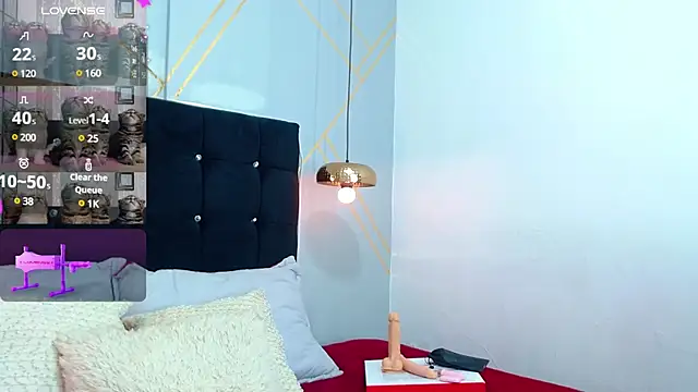 Snapshot of Oliver_king_sex chatting on 15, 1, 2025 Oliver king sex online show from 15, 1, 2025