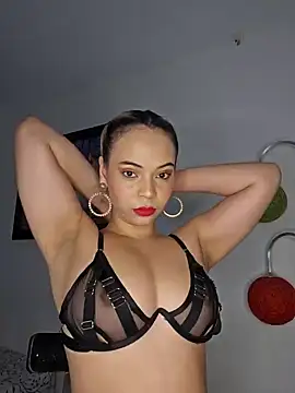 Snapshot of Antonella2_m chatting on 5, 12, 2024 Antonella2 m online show from 5, 12, 2024