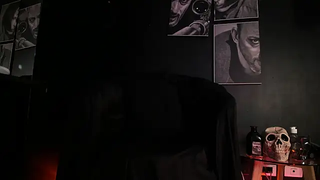 Agnes jones  online show from 10, 11, 2025