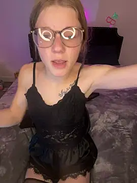 foxy ana13 online show from 3, 1, 2025