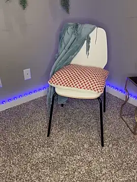 Naughty pussy2cum online show from 14, 12, 2024