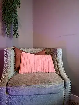 Naughty pussy2cum online show from 27, 9, 2025