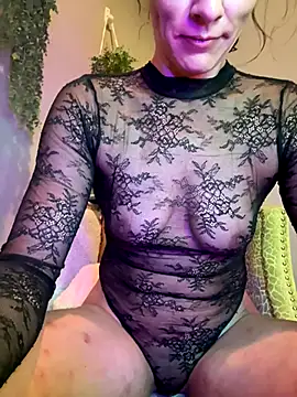 Naughty pussy2cum online show from 7, 10, 2025