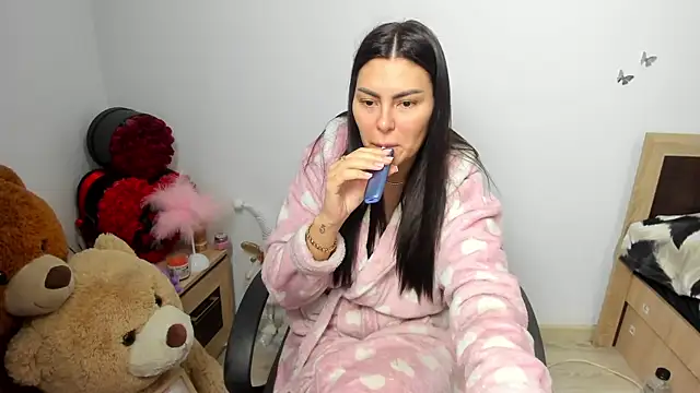 kilenyapatrice online show from 26, 2, 2026