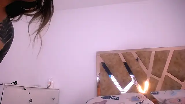 Snapshot of hannamour chatting on 16, 12, 2025 hannamour online show from 16, 12, 2025