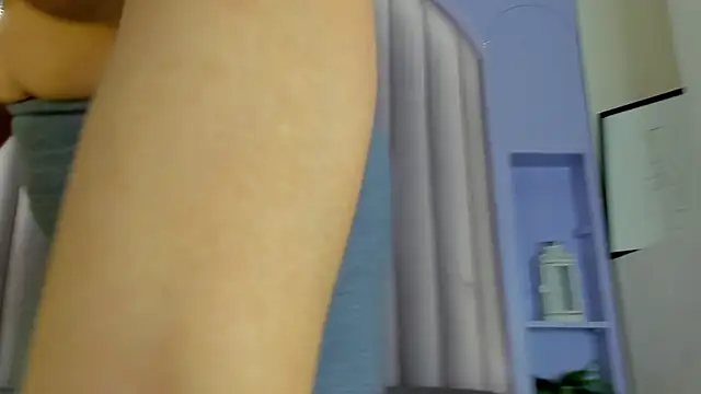 JaylaScott   online show from 8, 1, 2026