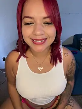 EmmaHot online show from 6, 1, 2025