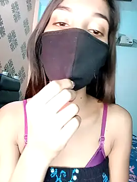 poojaji690 online show from 3, 1, 2025