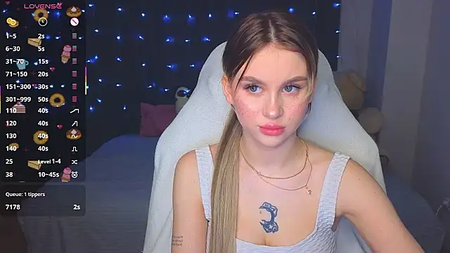 doll barbieee online show from 4, 3, 2026