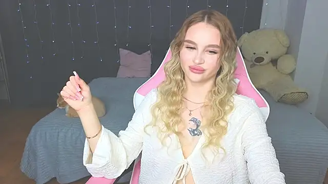 doll barbieee online show from 11, 5, 2026