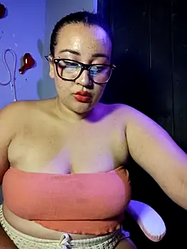 Snapshot of alexxaa96 chatting on 13, 2, 2025 alexxaa96 online show from 13, 2, 2025
