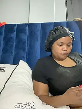 Curveysinaa online show from 10, 2, 2025